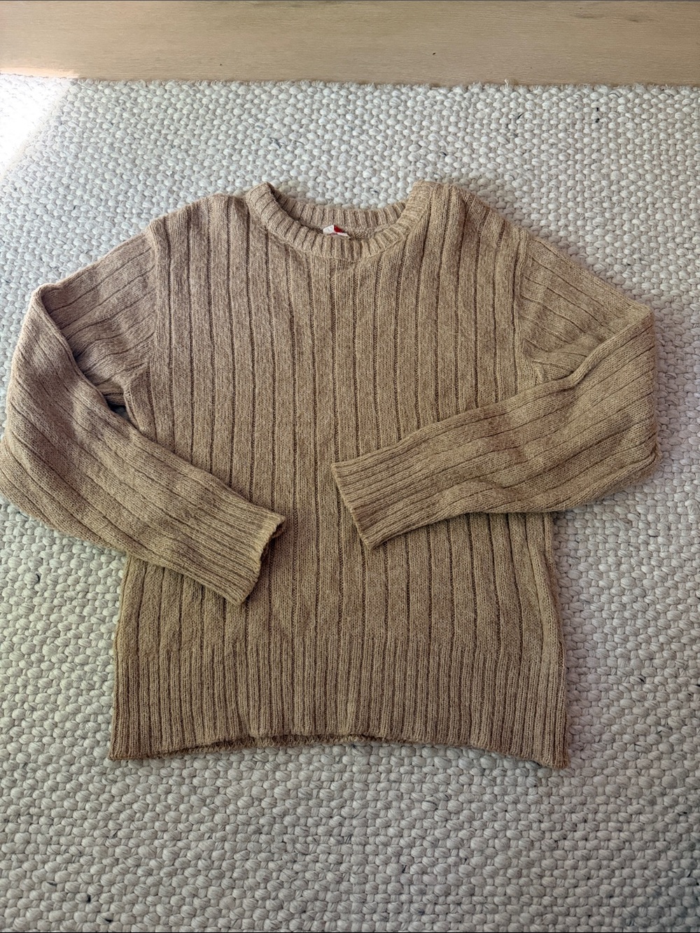 Vintage Saks Women's wool Ribbed Crewneck Sweater - Beige